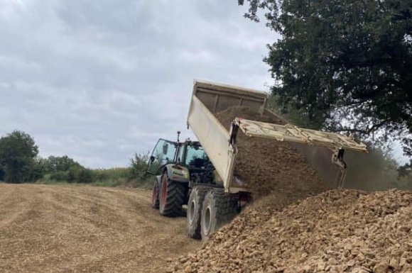Location Benne TP - entreprise de travaux agricoles 79
