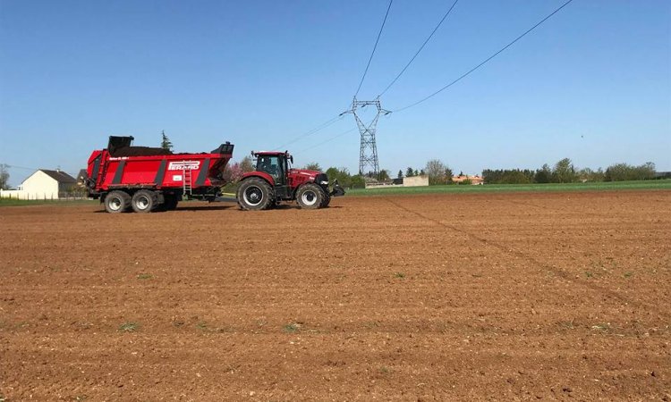 épandage fumier 79 - épandage compost 79 - épandage avec ou sans chargement 79 - entreprise de travaux agricoles 79 